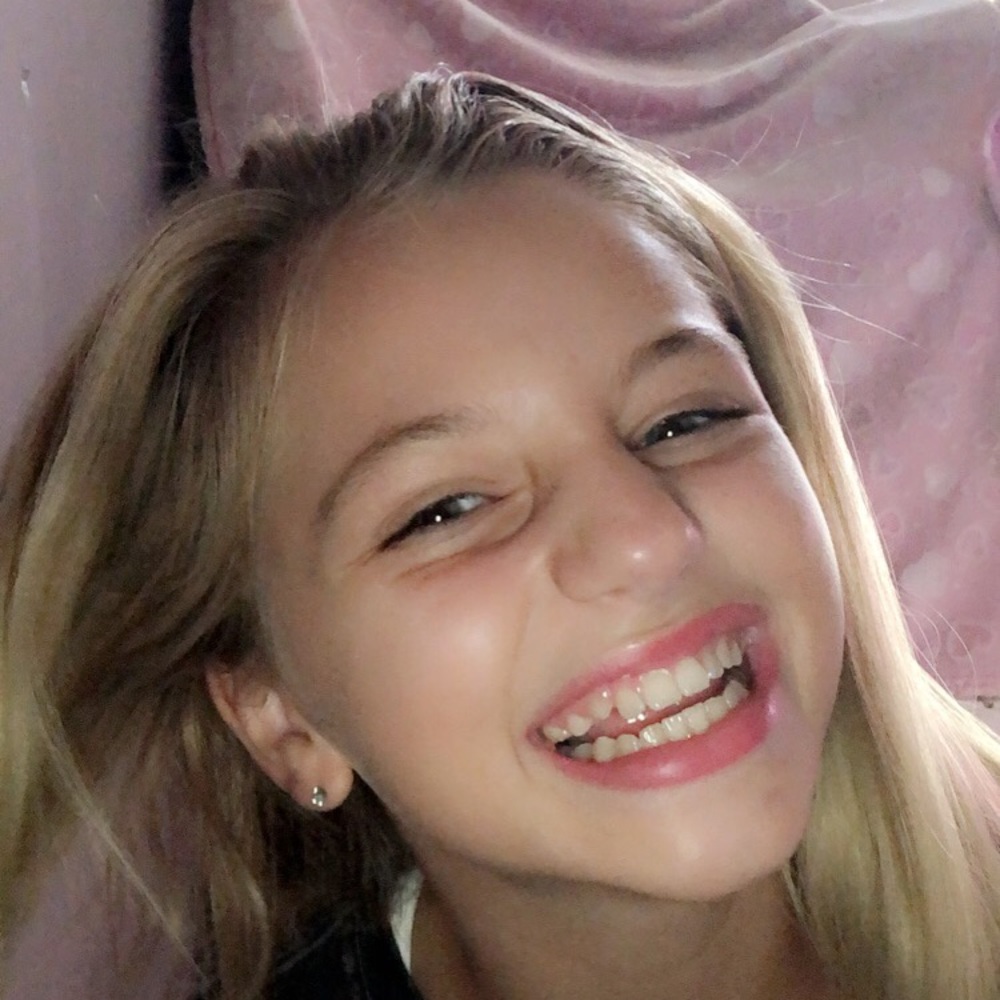 Meet your Posher, Addison